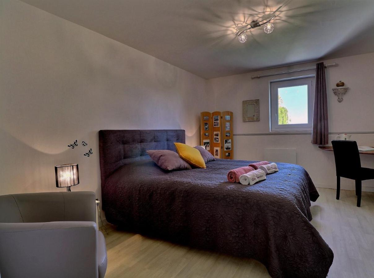 Chambres D'Hotes Les Fleurettes En Baie Du Mont Saint Michel Esterno foto