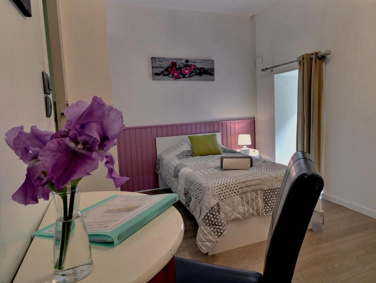 Chambres D'Hotes Les Fleurettes En Baie Du Mont Saint Michel Esterno foto
