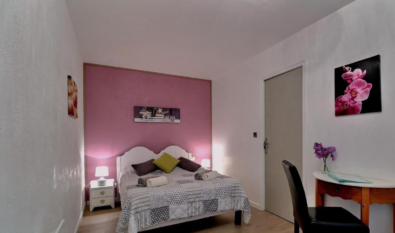 Chambres D'Hotes Les Fleurettes En Baie Du Mont Saint Michel Esterno foto